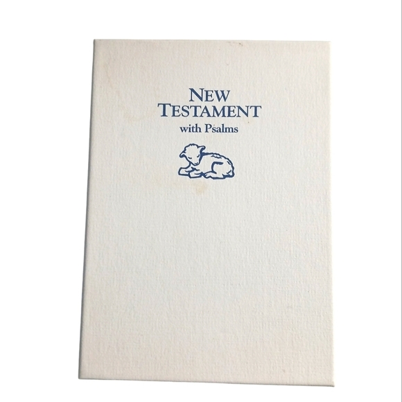 Baby's First New Testament Book with Psalms & Proverbs White Faux Leather - Picture 2 of 8